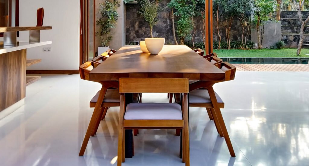 Dining Table Homehyme